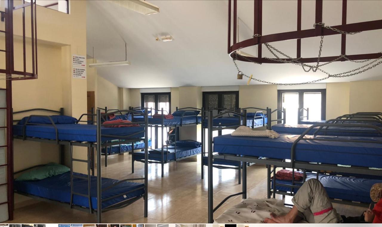 Taberna Albergue Municipal De Ages Zewnętrze zdjęcie